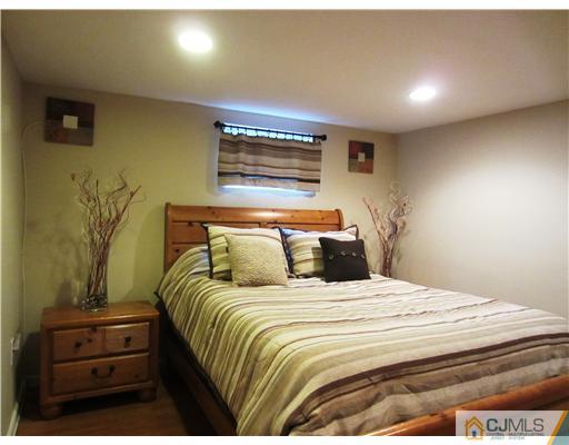 4 Cannon Road East Brunswick, NJ 08816 - Photo 15 of 16 Gallery Image 15