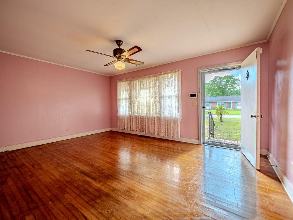 883 Watts Drive Sumter, SC 29154 - Photo 11 of 26