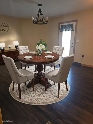 $295,000 | 6827 Highway 18, Fennimore, WI 53809