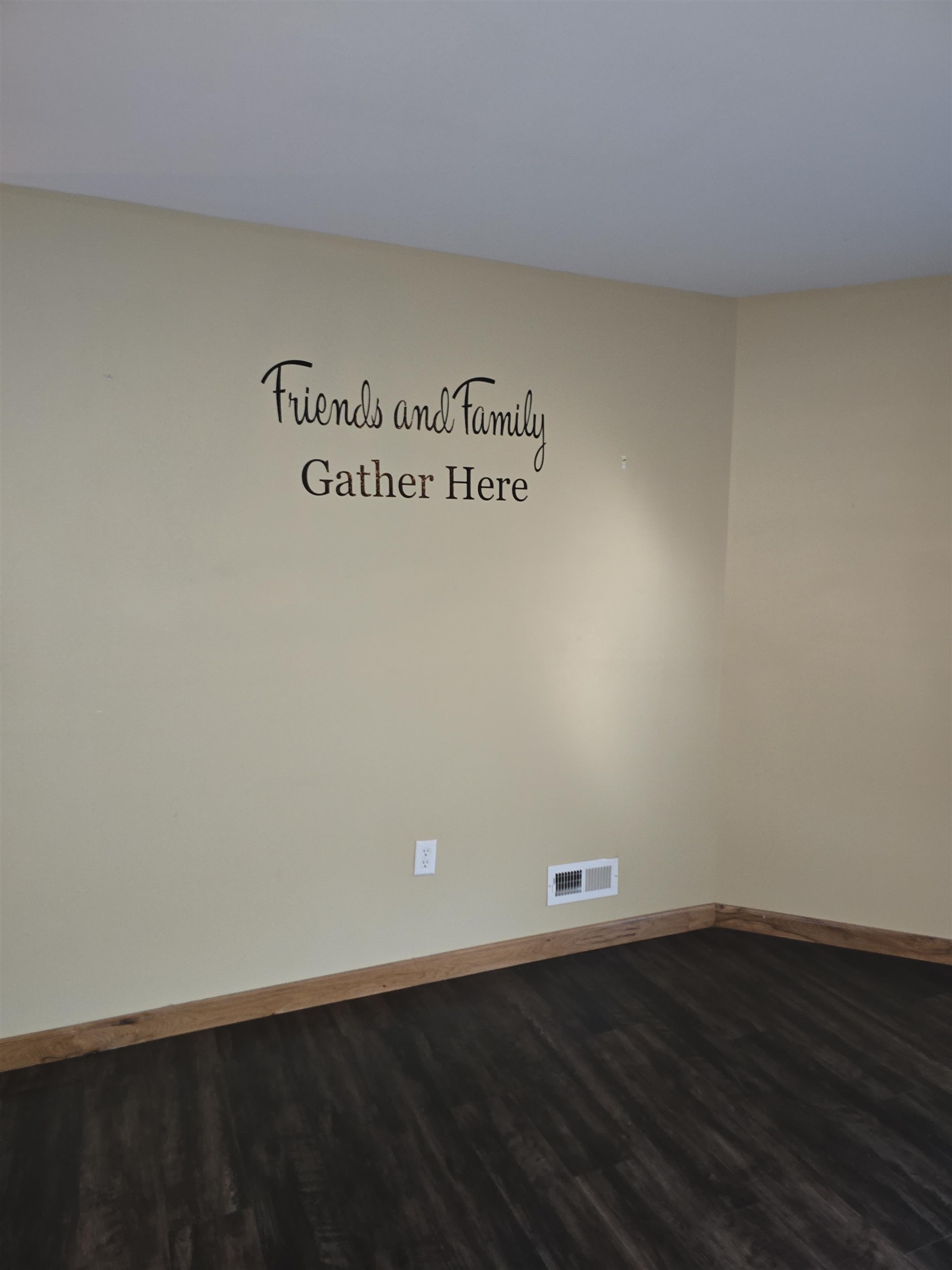 6827 Highway 18 Fennimore, WI 53809 - Photo 7 of 35