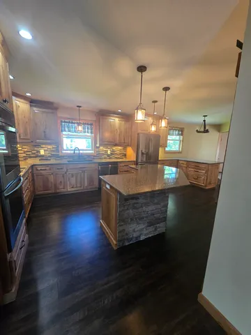 $295,000 | 6827 Highway 18, Fennimore, WI 53809