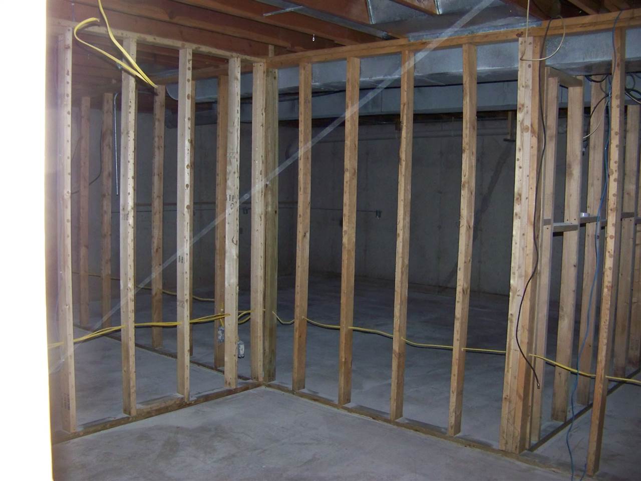 11928 Bend River Road Roscoe, IL 61073 - Photo 13 of 17 a view of an empty room with wooden floor