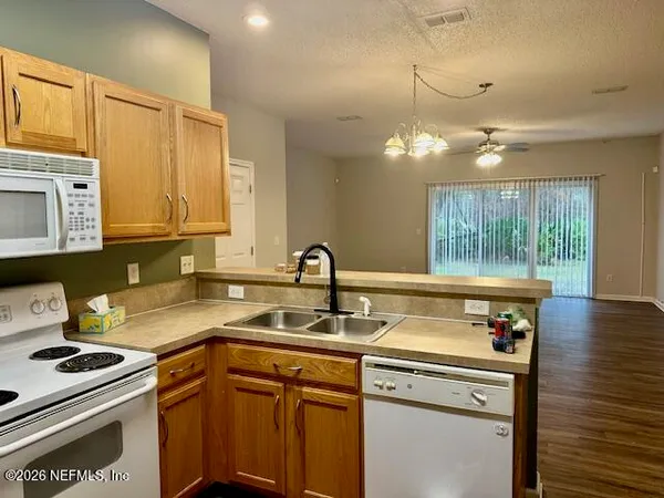 $1,750 | 8512 Tower Falls Drive, Jacksonville, FL 32244