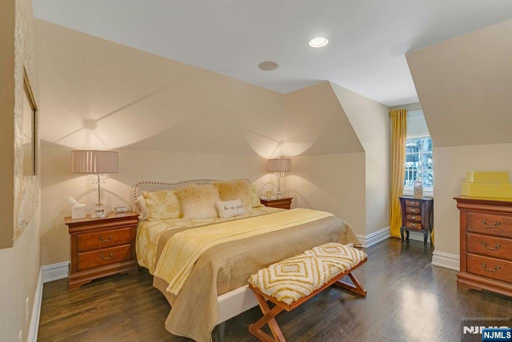 31 Burning Hollow Road Saddle River, NJ 07458 - Photo 27 of 50