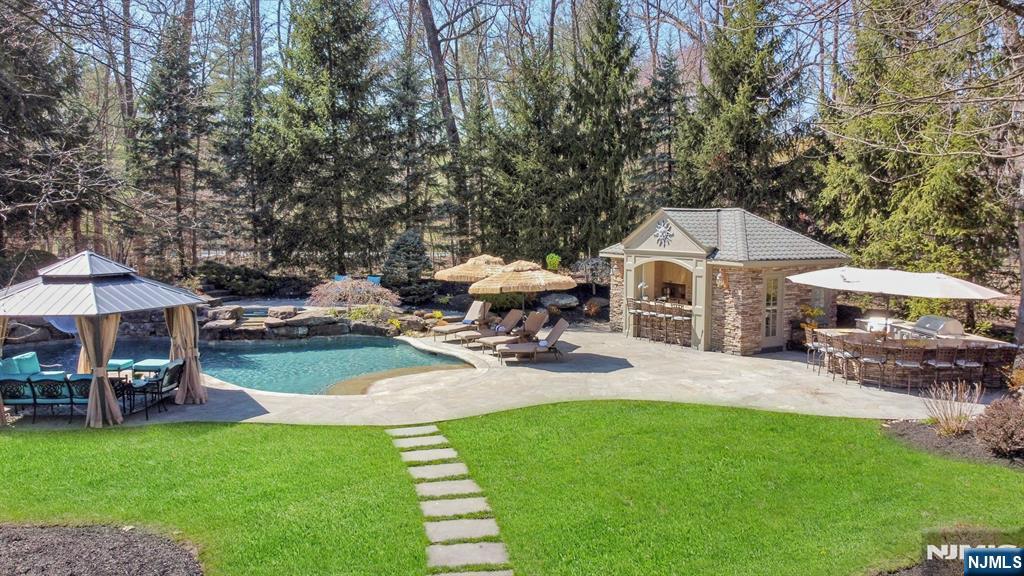 31 Burning Hollow Road Saddle River, NJ 07458 - Photo 40 of 50