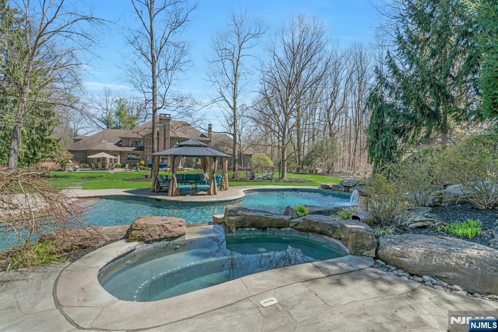 31 Burning Hollow Road Saddle River, NJ 07458 - Photo 49 of 50