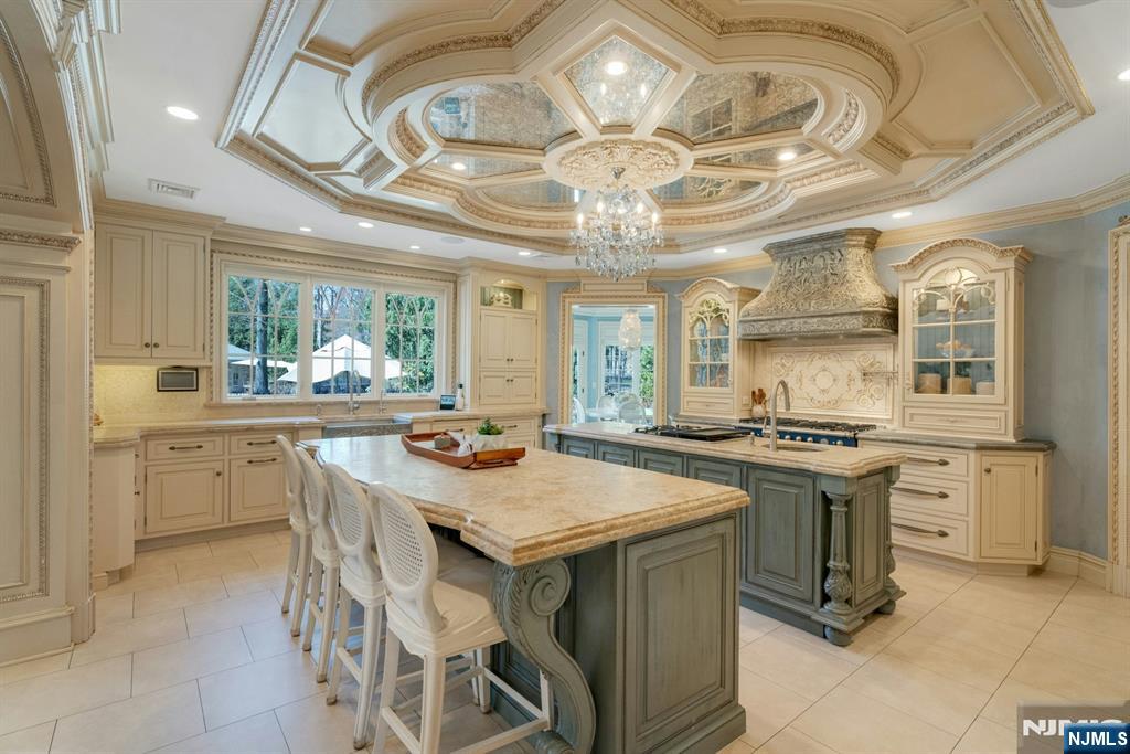 31 Burning Hollow Road Saddle River, NJ 07458 - Photo 8 of 50