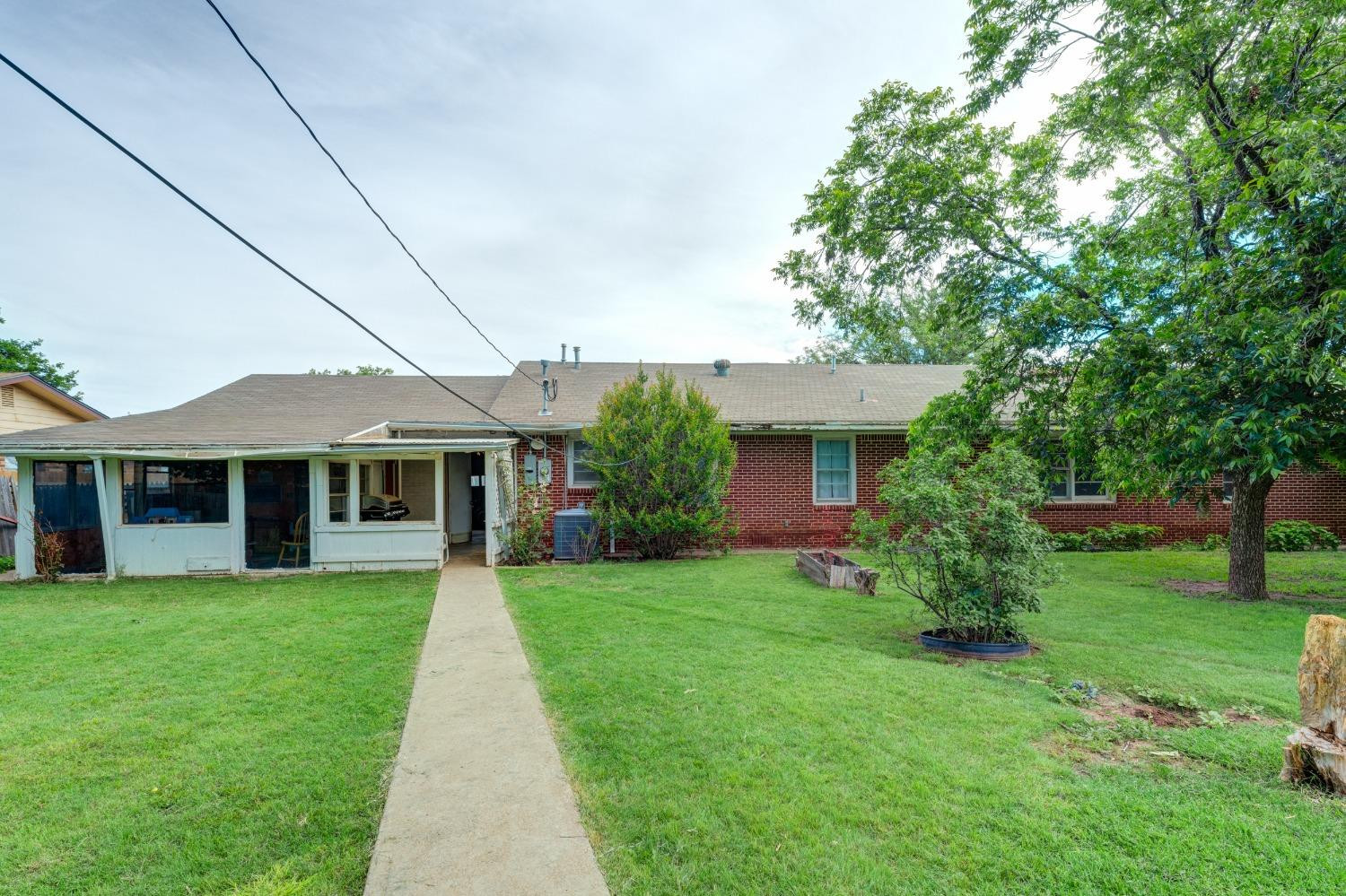 205 Southwest 10th Plainview, TX 79072 - Photo 25 of 29 Photo 25