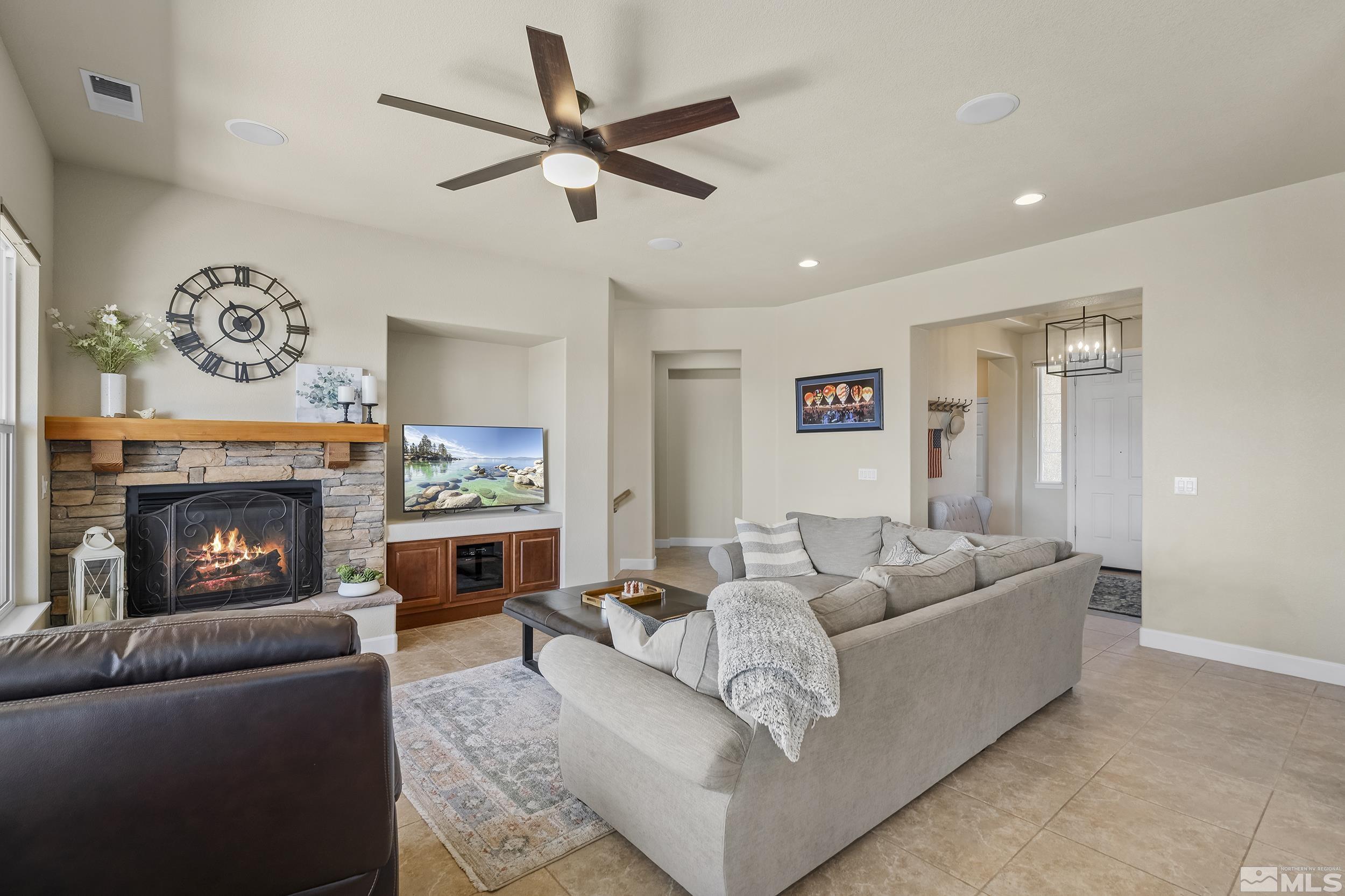 5870 Slate Drive Reno, NV 89523 - Photo 5 of 40 Photo 5