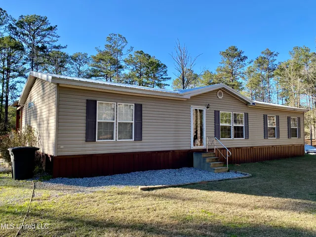$289,900 | 71 Bear Drive, Carriere, MS 39426