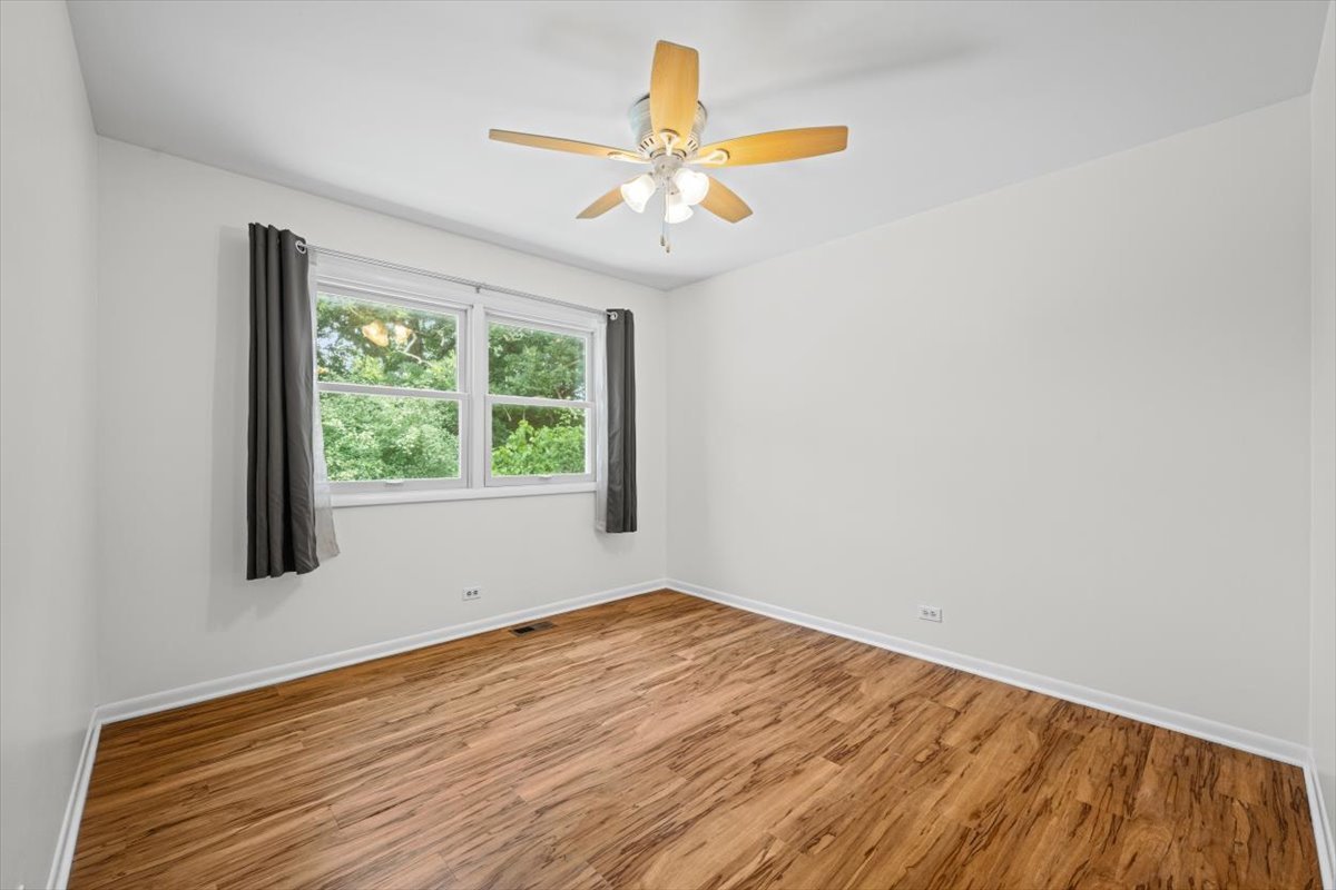 815 Barberry Road Highland Park, IL 60035 - Photo 17 of 36 Gallery Image 17