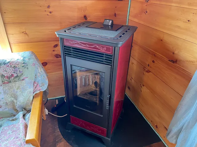 $425,000 | 313 Atlantic Road, Swans Island, ME 04685