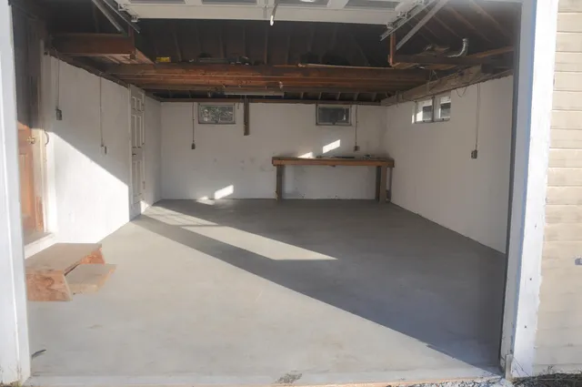 $425,000 | 313 Atlantic Road, Swans Island, ME 04685