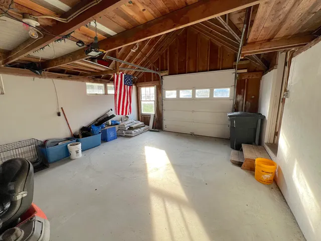 $425,000 | 313 Atlantic Road, Swans Island, ME 04685