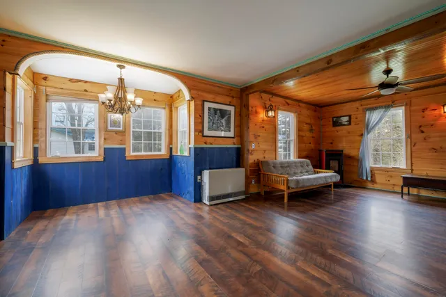 $425,000 | 313 Atlantic Road, Swans Island, ME 04685