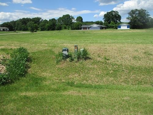 18 Copper Creek Reedsburg, WI 53959 - Photo 3 of 6