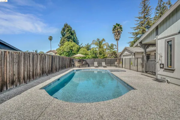 $1,240,000 | 3622 Delancey Lane, Concord, CA 94519
