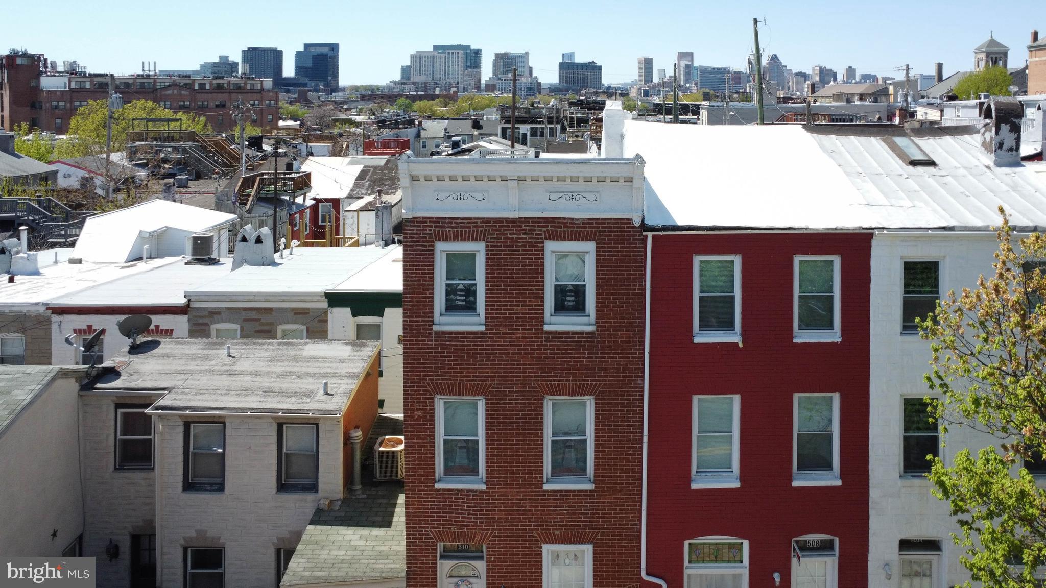 510 South Patterson Park Avenue Baltimore, MD 21231 - Photo 27 of 41 a view of residential houses with a terrace