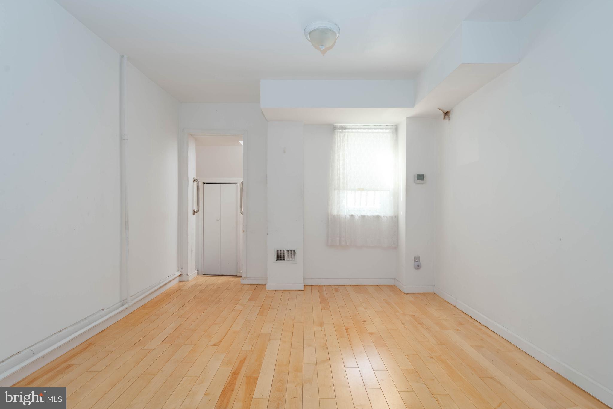 510 South Patterson Park Avenue Baltimore, MD 21231 - Photo 5 of 41 a view of empty room