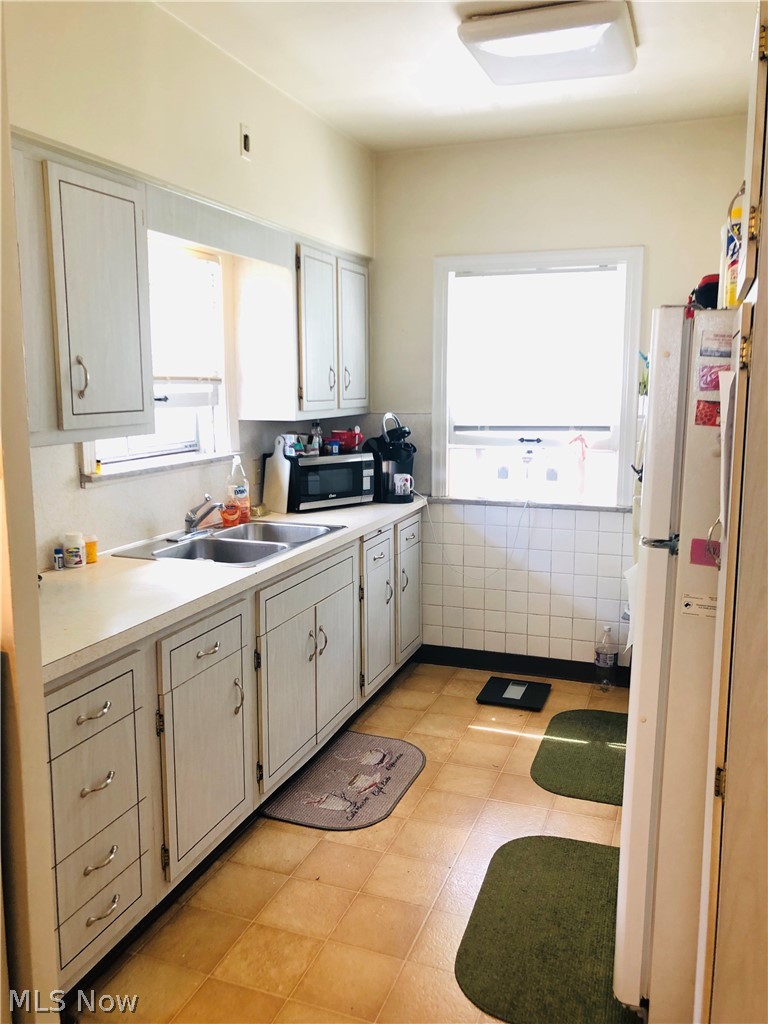 4430 Ardmore Road, Unit 34 South Euclid, OH 44121 - Photo 7 of 20