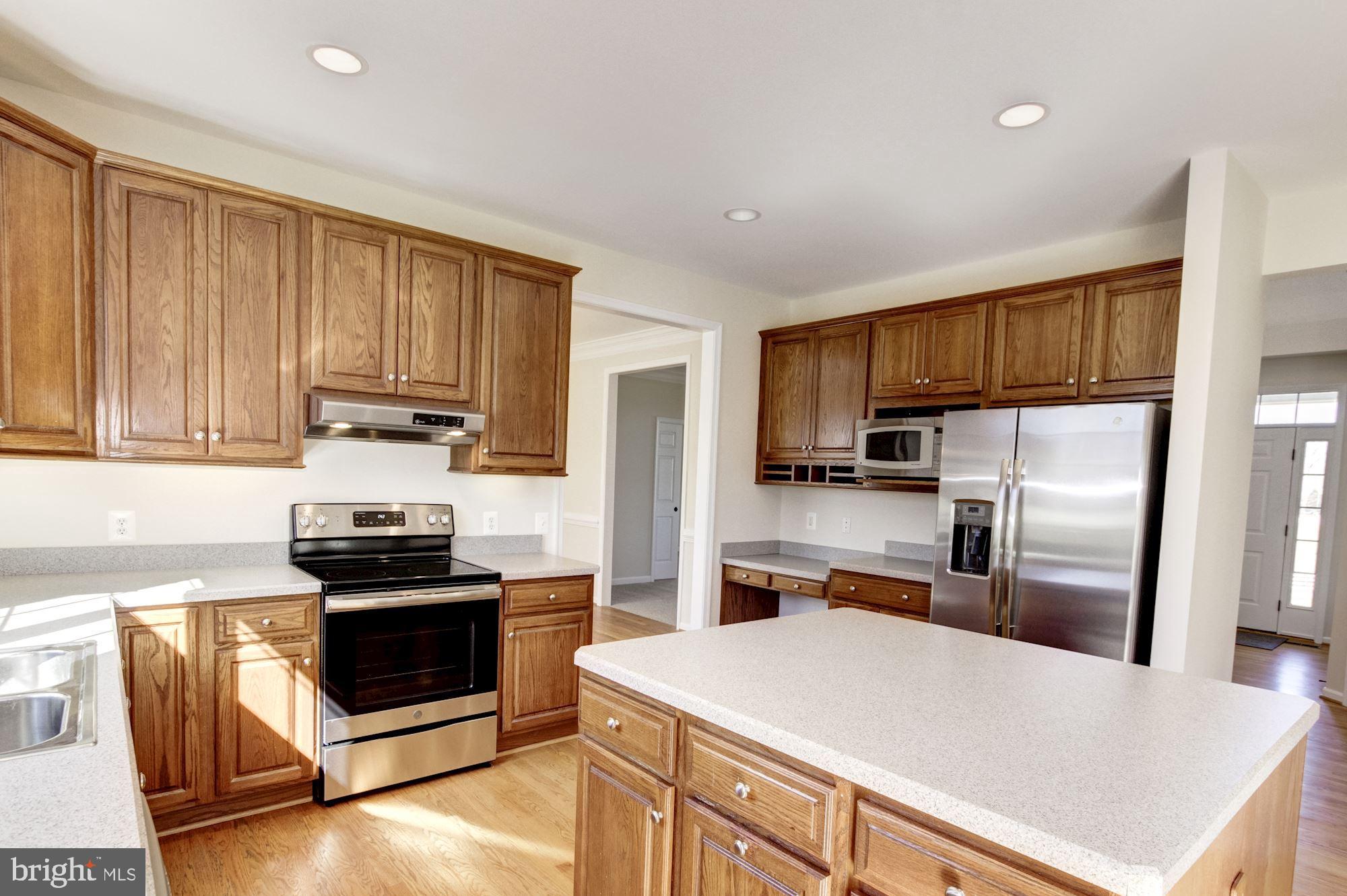 689 West Watersville Road Mount Airy, MD 21771 - Photo 13 of 50 KITCHEN WITH BRAND NEW STAINLESS STEEL APPLIANCES