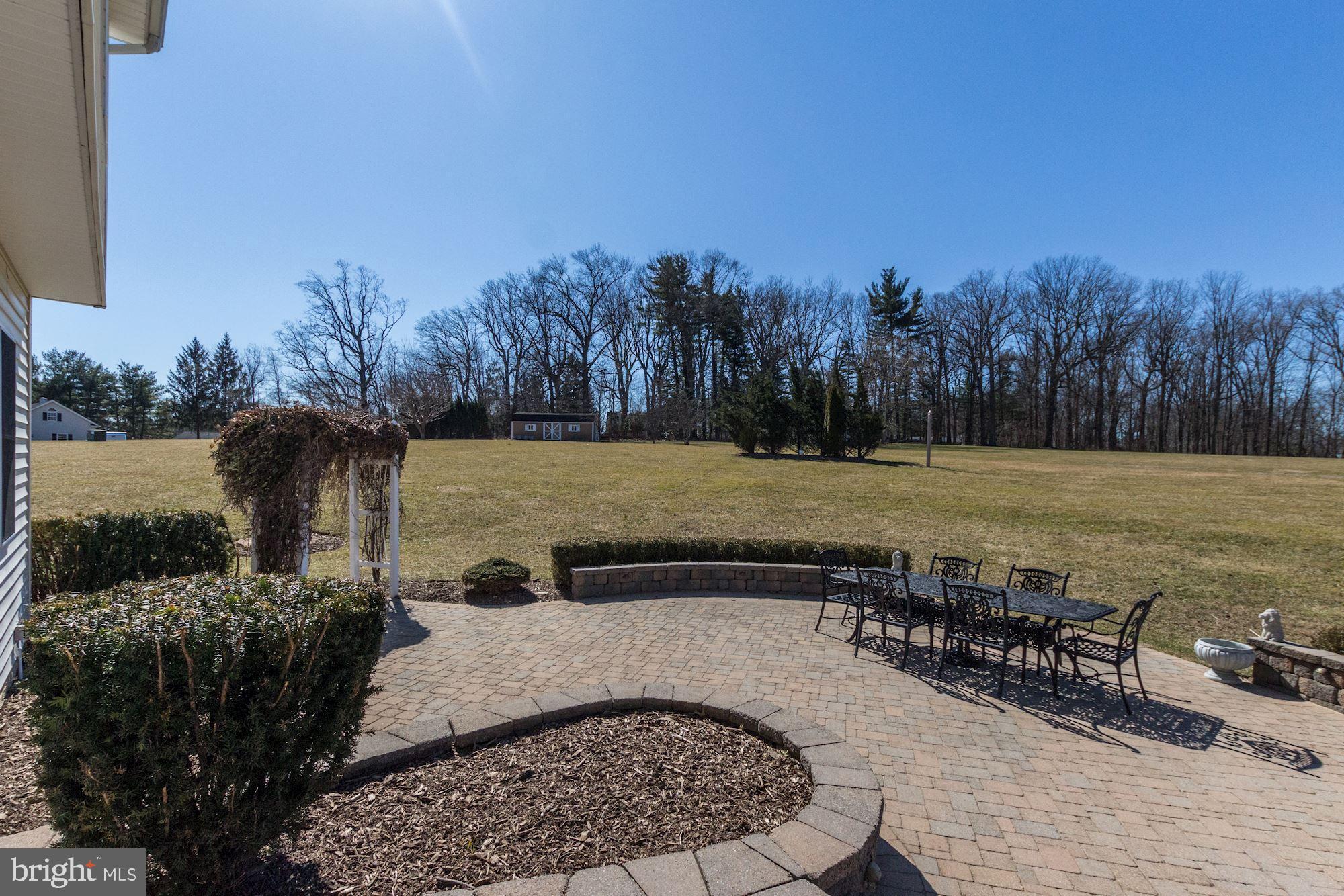 689 West Watersville Road Mount Airy, MD 21771 - Photo 39 of 50 EXTENSIVE HARDSCAPE