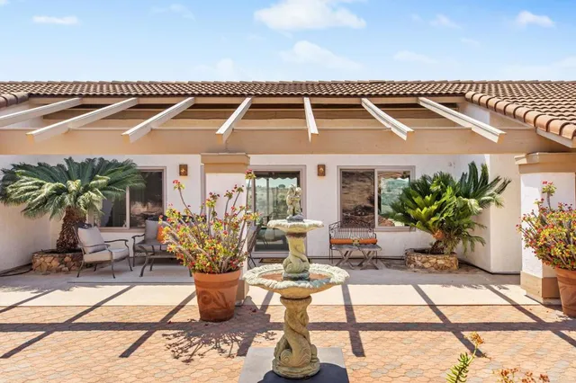 $949,000 | 13065 VÃa Suena, Valley Center, CA 92082