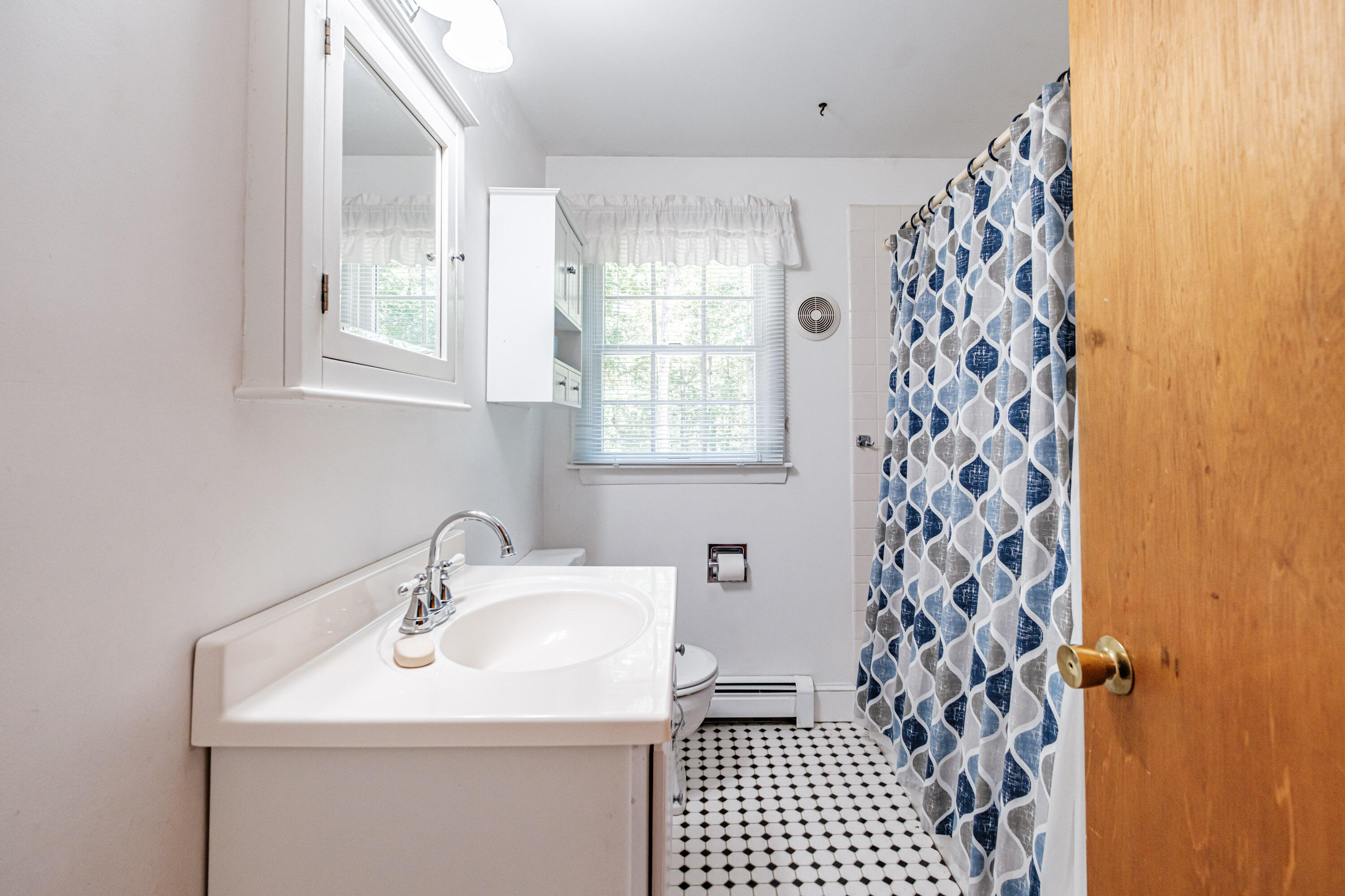 285 Duck Pond Road Westbrook, ME 04092 - Photo 16 of 42 20250904gp-62034