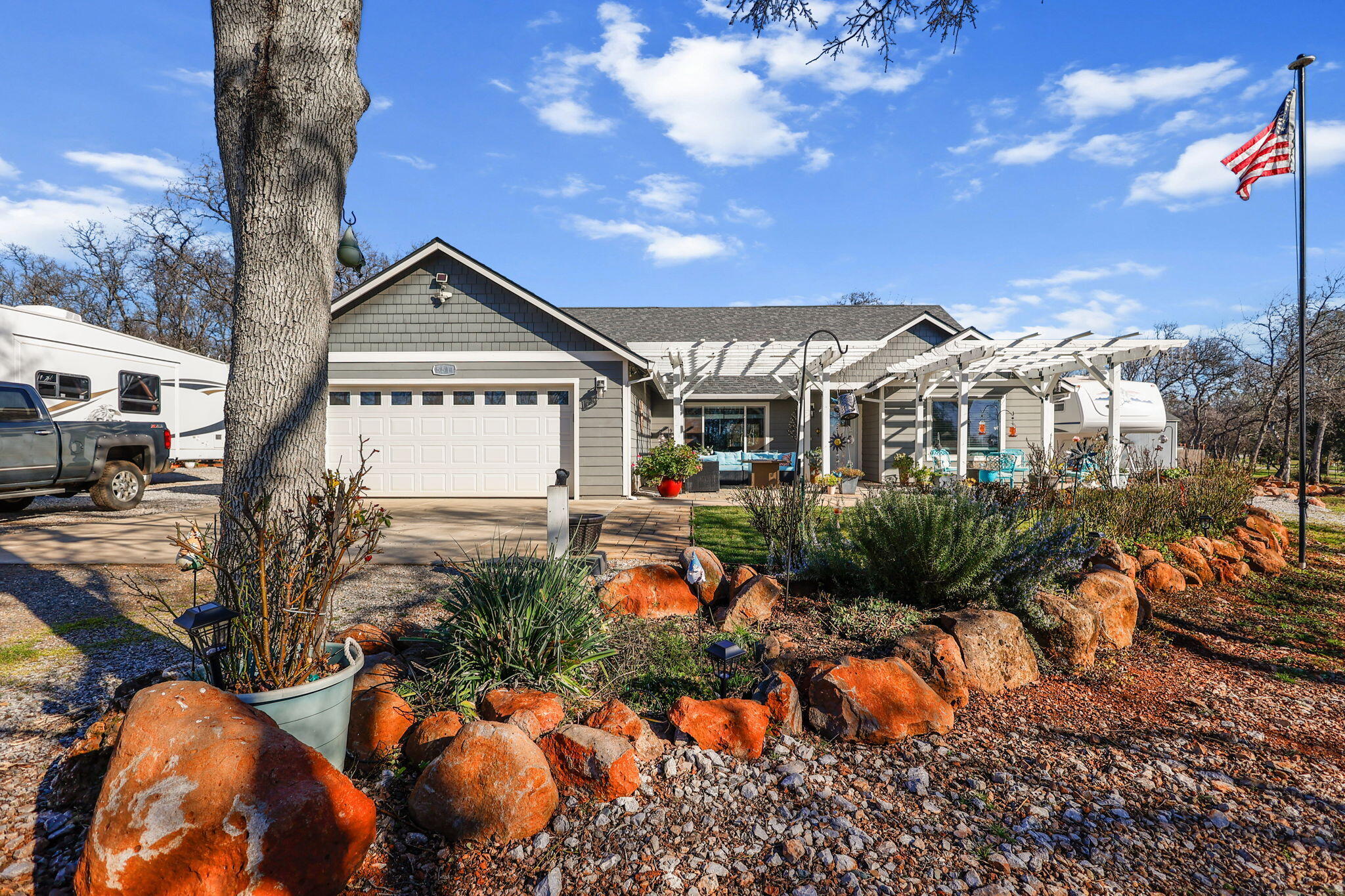 5511 Wilson Hill Road Manton, CA 96059 - Photo 35 of 71 a front view of a house with a yard