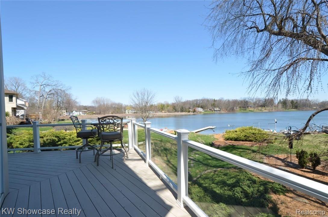 3500 Lexington Road Waterford, MI 48328 - Photo 23 of 33 3500 Lexington Road166.JPG