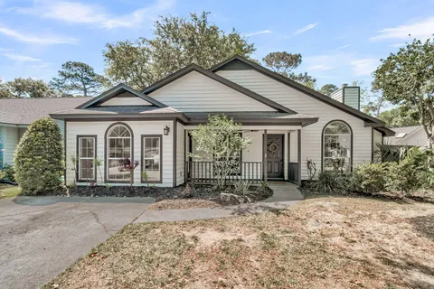 $725,000 | 1252 Llewellyn Road, Mount Pleasant, SC 29464