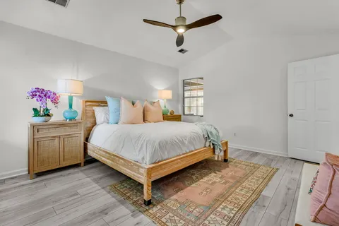 $725,000 | 1252 Llewellyn Road, Mount Pleasant, SC 29464