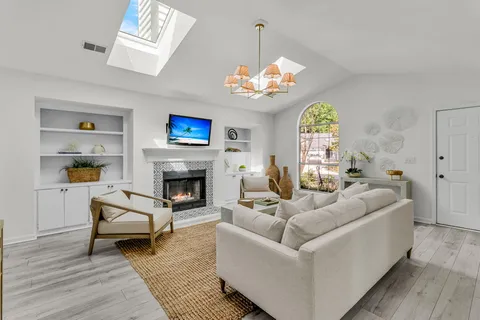 $725,000 | 1252 Llewellyn Road, Mount Pleasant, SC 29464