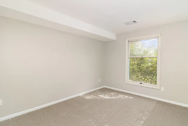 $214,900 | 1345 Crestridge Lane, Unit 102, Eagan, MN 55123