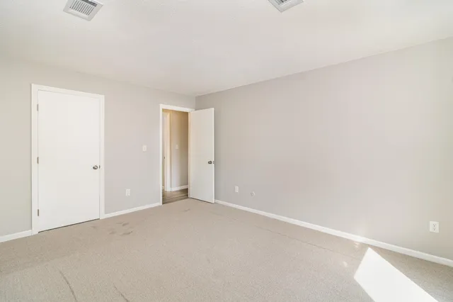 $214,900 | 1345 Crestridge Lane, Unit 102, Eagan, MN 55123