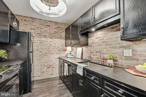 $815,000 | 1848 Wyoming Avenue Northwest, Unit 201, Washington, DC 20009