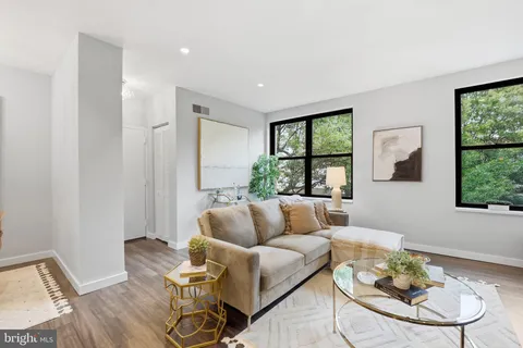 $815,000 | 1848 Wyoming Avenue Northwest, Unit 201, Washington, DC 20009