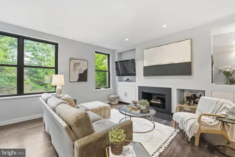 $815,000 | 1848 Wyoming Avenue Northwest, Unit 201, Washington, DC 20009