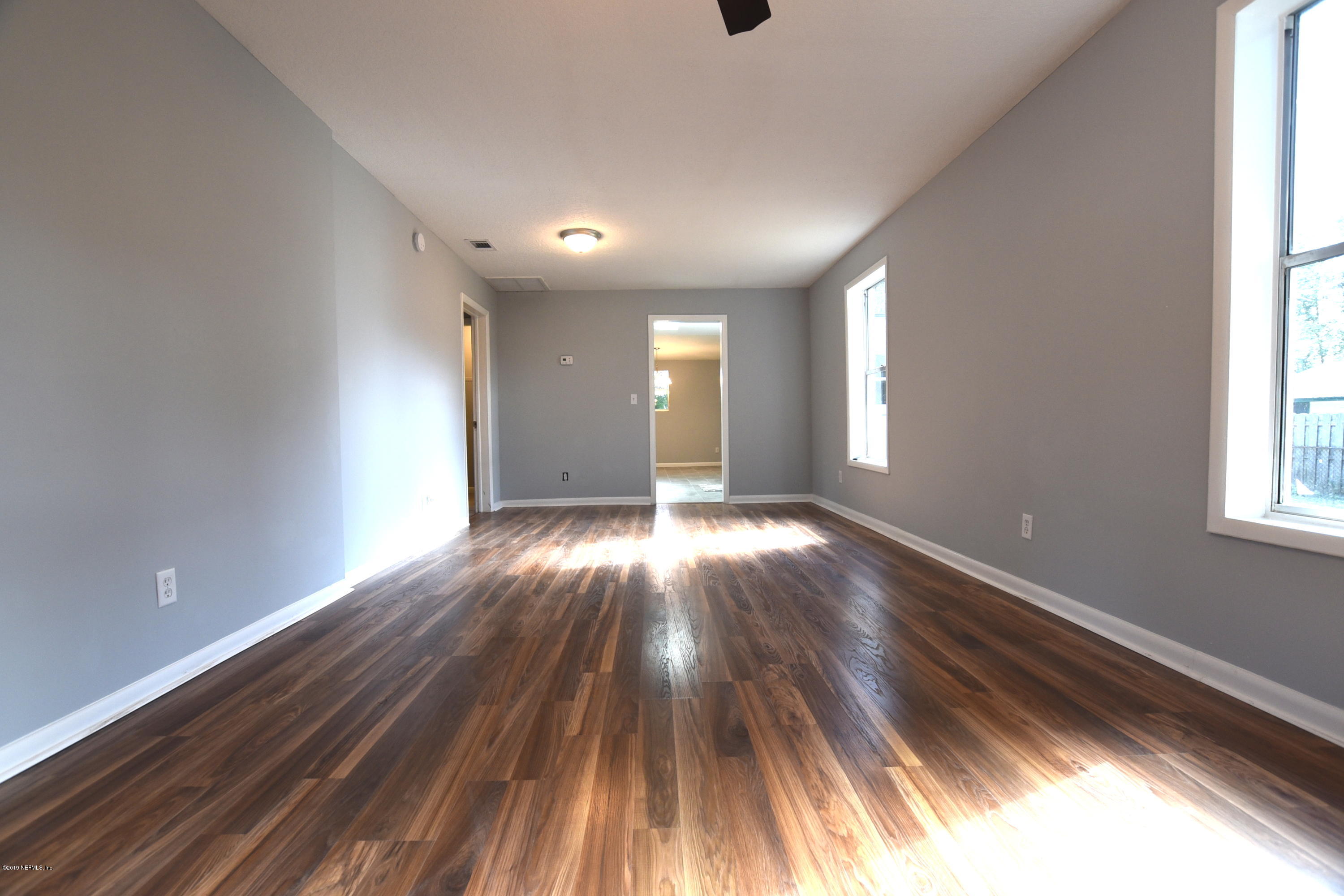 12425 Knotah Road Jacksonville, FL 32258 - Photo 11 of 28 Living Room 1