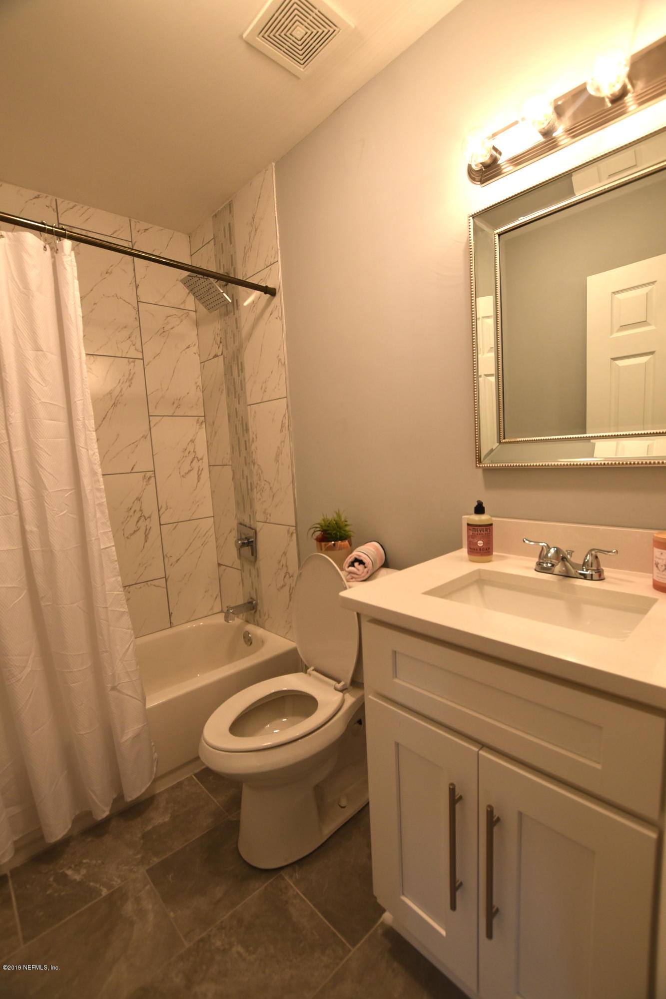 12425 Knotah Road Jacksonville, FL 32258 - Photo 20 of 28 Bathroom 2