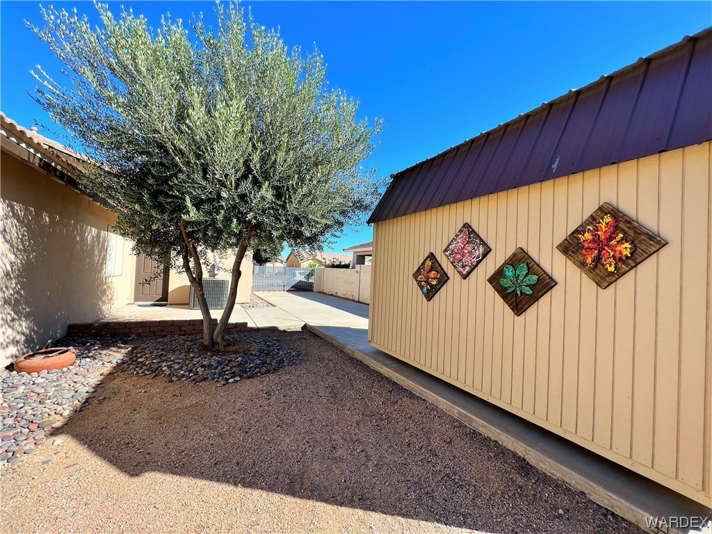 4274 East Cane Ranch Road Kingman, AZ 86401 - Photo 19 of 33