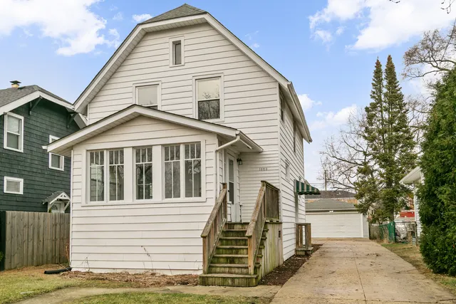 $314,900 | 1020 Woodlawn Avenue, Waukegan, IL 60085