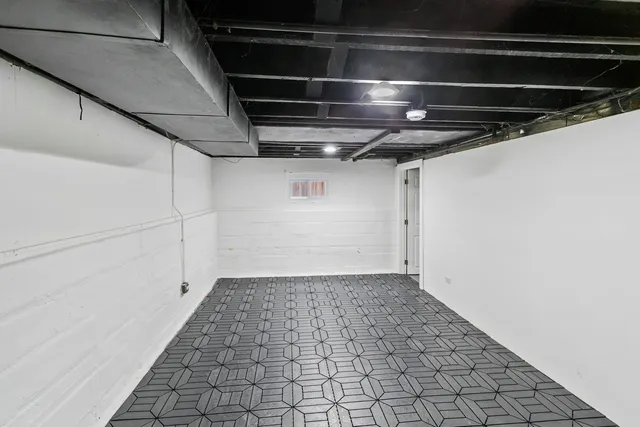 $314,900 | 1020 Woodlawn Avenue, Waukegan, IL 60085