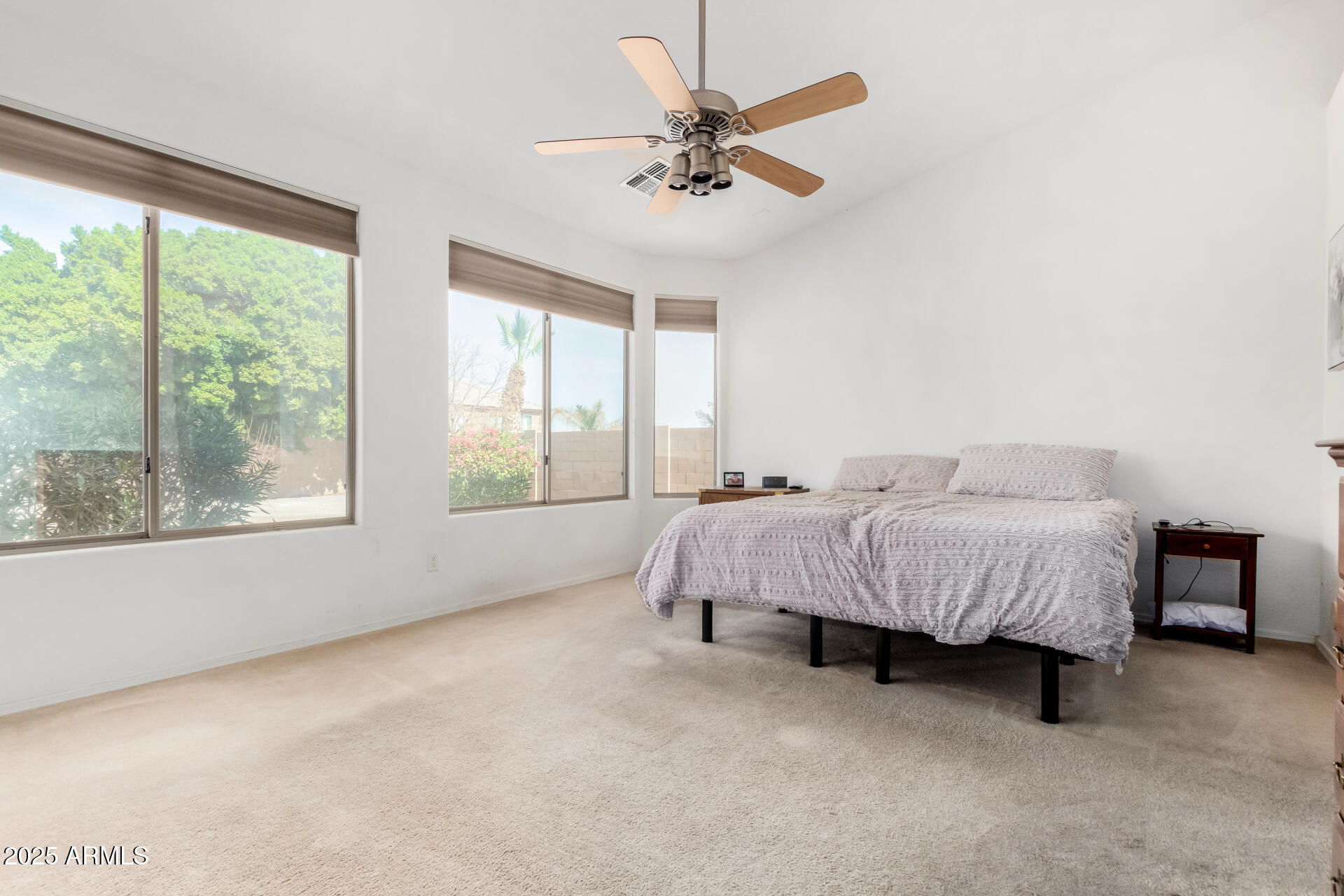 2612 West Summerside Road Phoenix, AZ 85041 - Photo 14 of 41 17 - Summerside