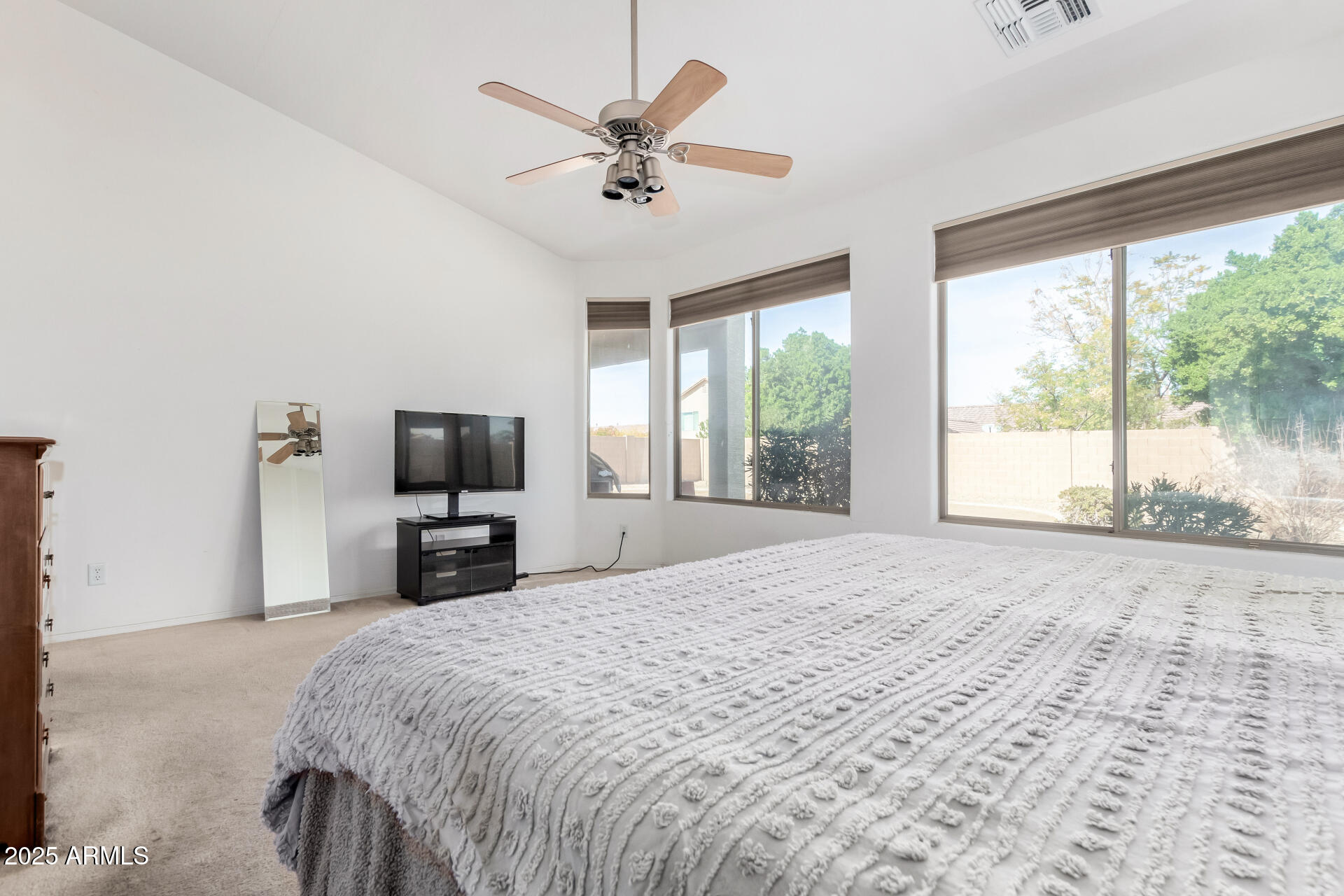 2612 West Summerside Road Phoenix, AZ 85041 - Photo 17 of 41 20 - Summerside
