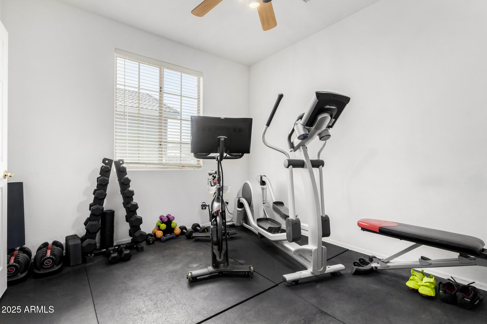 2612 West Summerside Road Phoenix, AZ 85041 - Photo 22 of 41 27 - Summerside