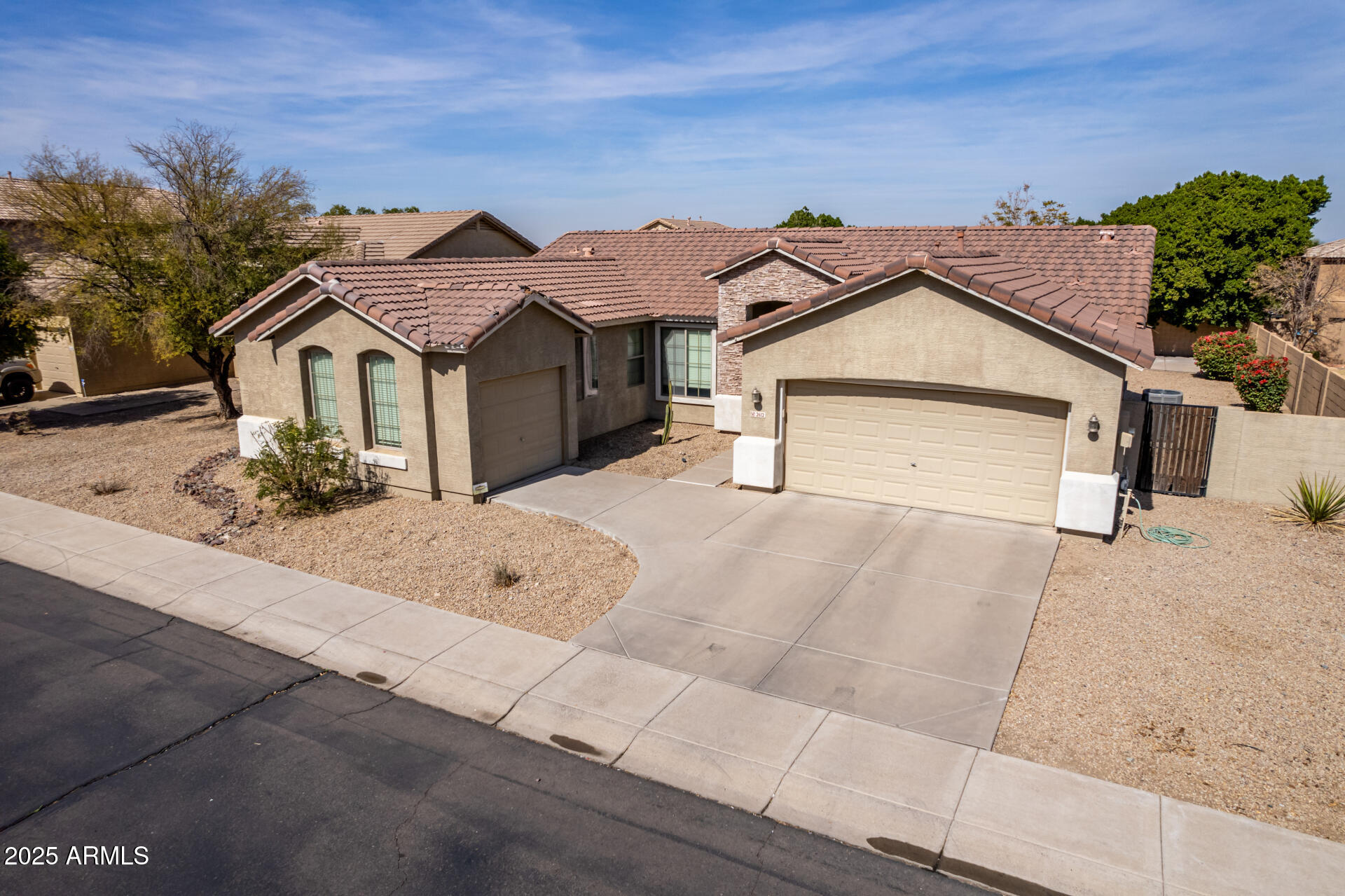 2612 West Summerside Road Phoenix, AZ 85041 - Photo 31 of 41 35 - Summerside