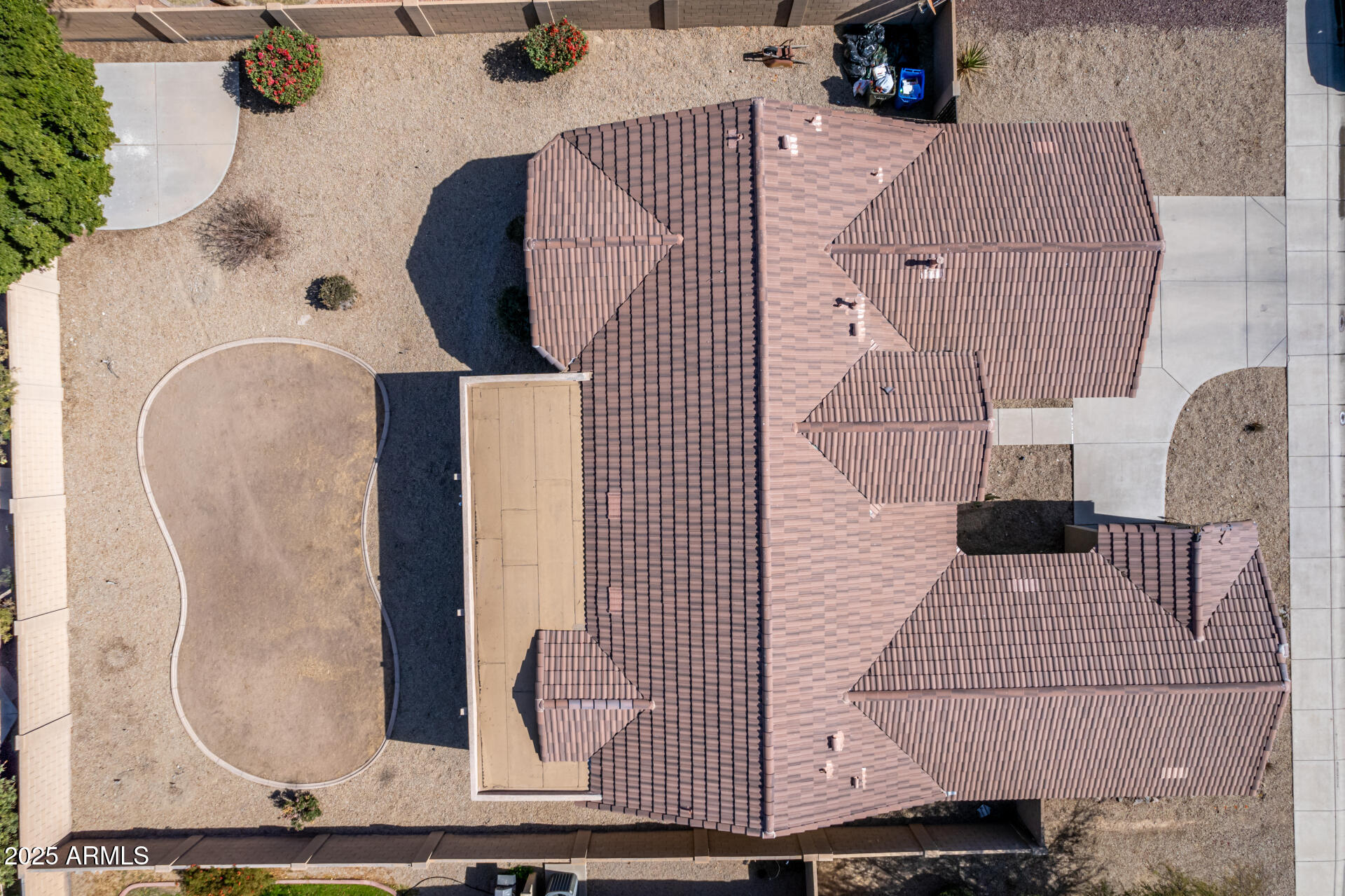 2612 West Summerside Road Phoenix, AZ 85041 - Photo 32 of 41 36 - Summerside