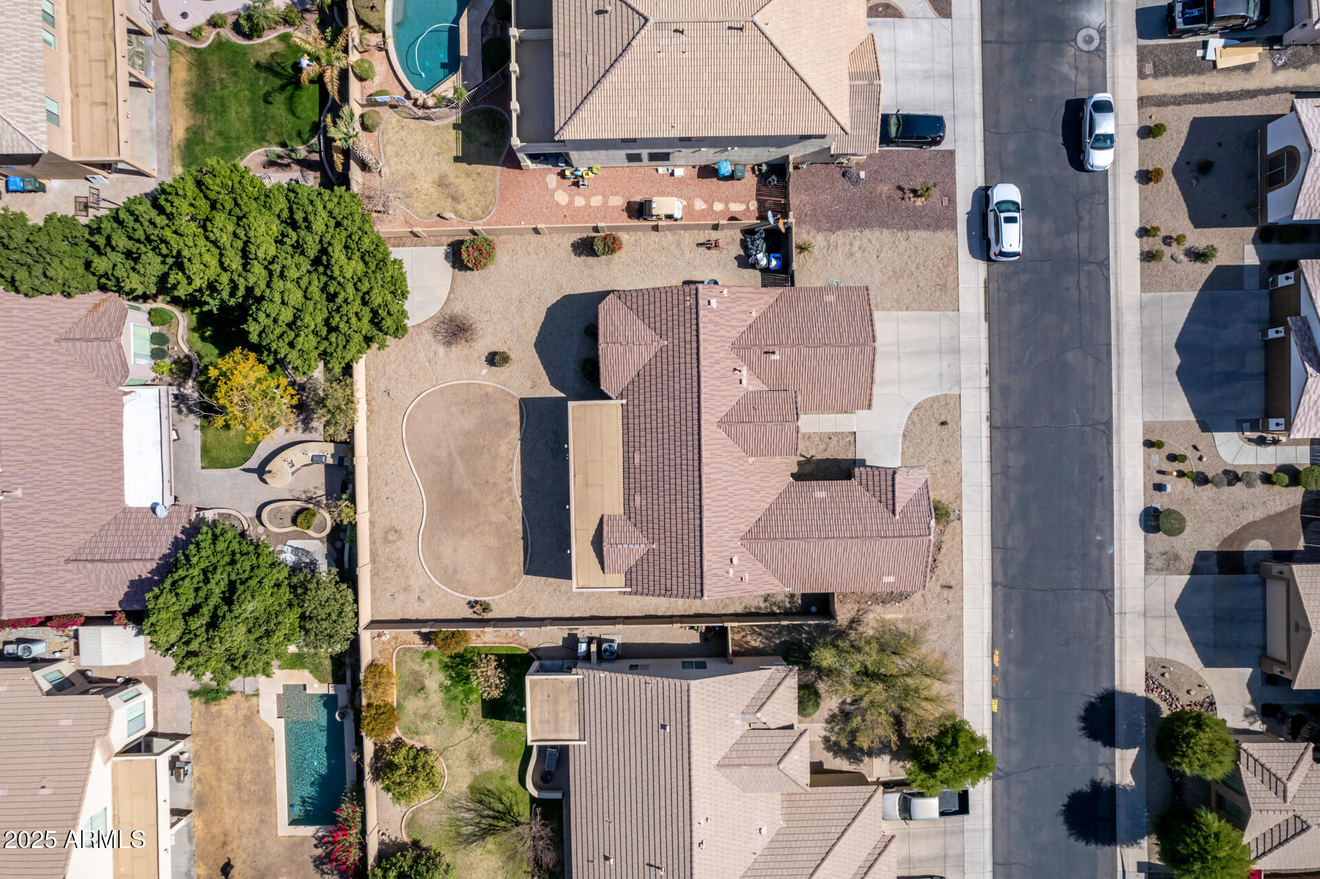 2612 West Summerside Road Phoenix, AZ 85041 - Photo 33 of 41 37 - Summerside