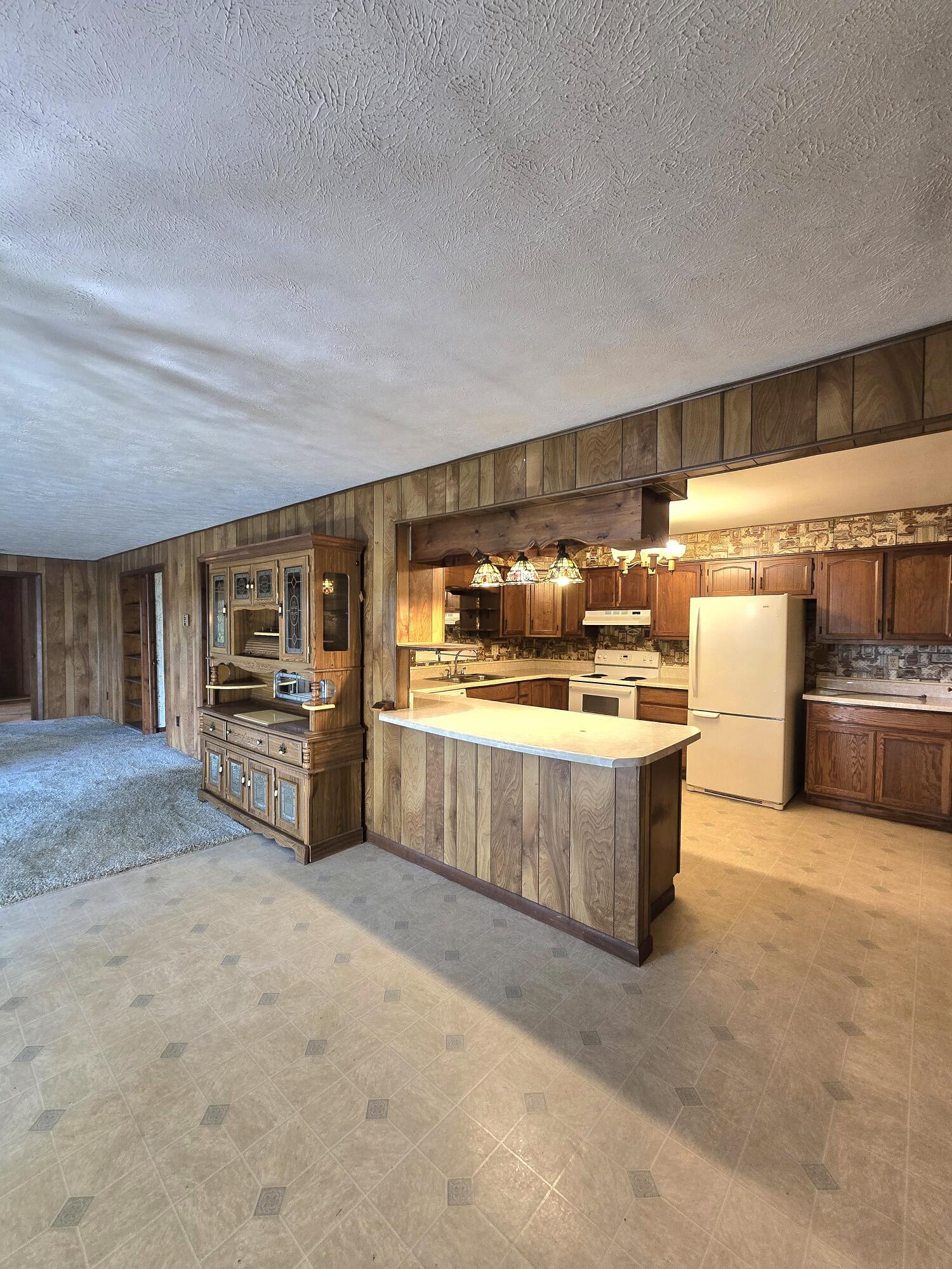 9252 Barnes Road Greenville, MI 48838 - Photo 26 of 49 20240812_105002